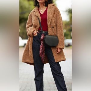 Uniqlo women’s pile-lined fleece tailored coat, never worn. Size xs